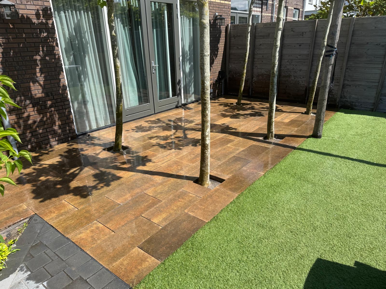 Aanleg moderne tuin